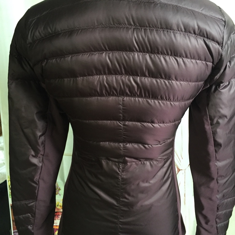 NWT BCHR LULULEMON DOWN FOR A RUN PULLOVER - - 4 6 - Picture 3 of 5